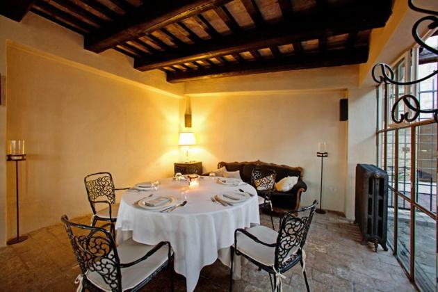 Trarivi Castello Di Albereto酒店 外观 照片